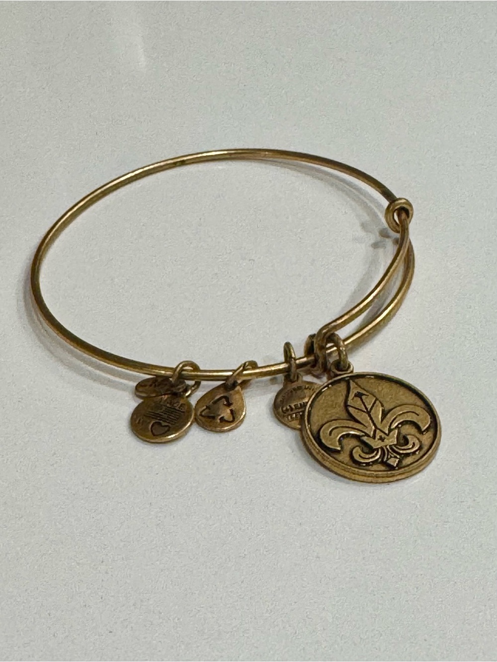 Alex and Ani Fleur de Lis French Royalty Bangle Rafaelian Gold